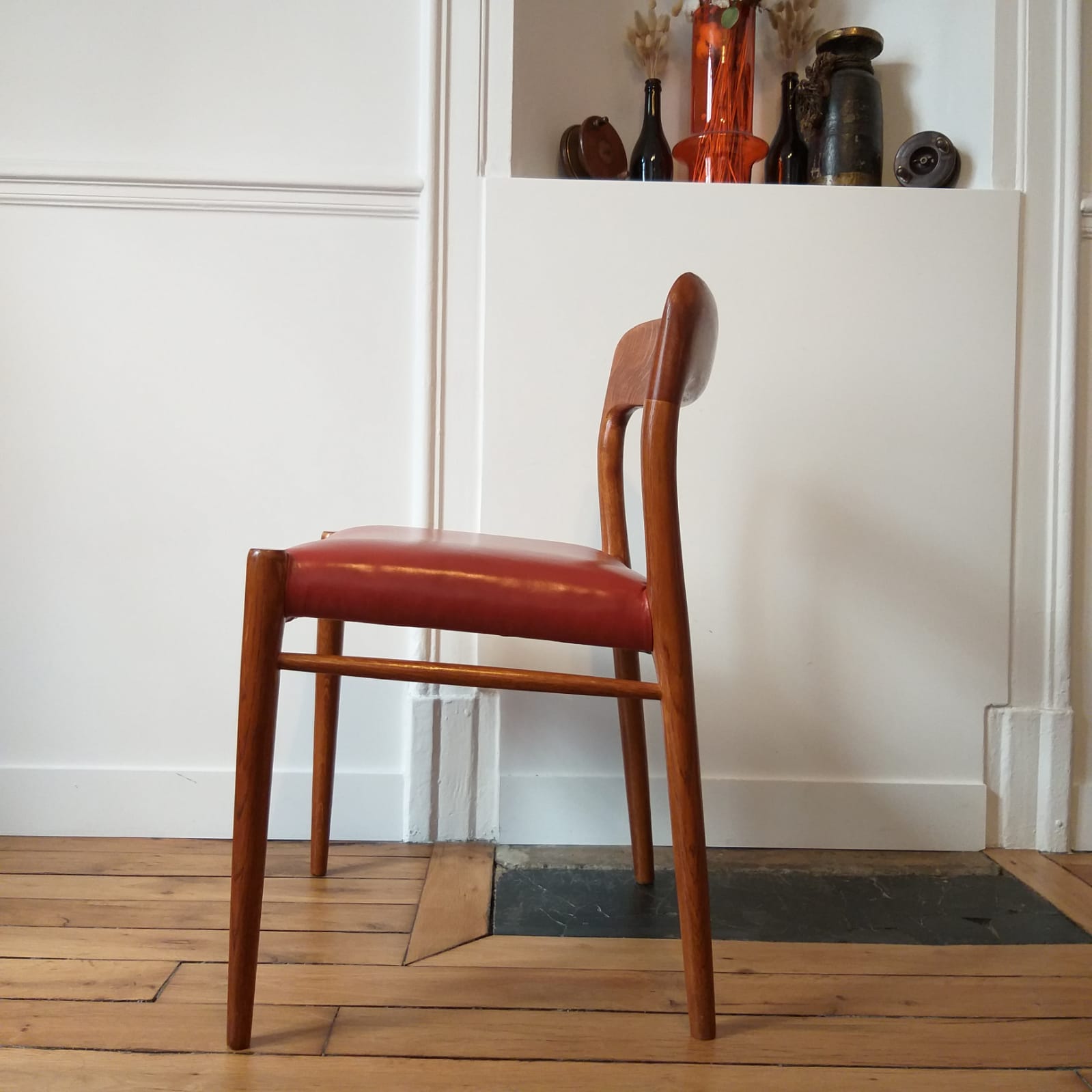 Moller chair model 75 oak and leather