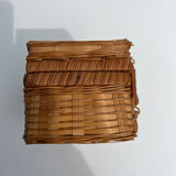 Wicker basket