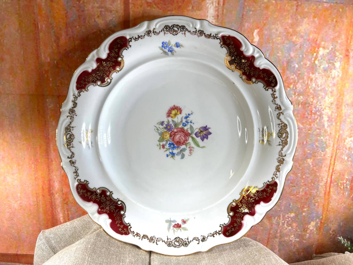 Bavaria hollow round dish