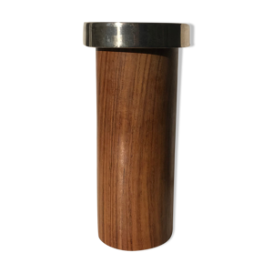 vase scandinave en bois