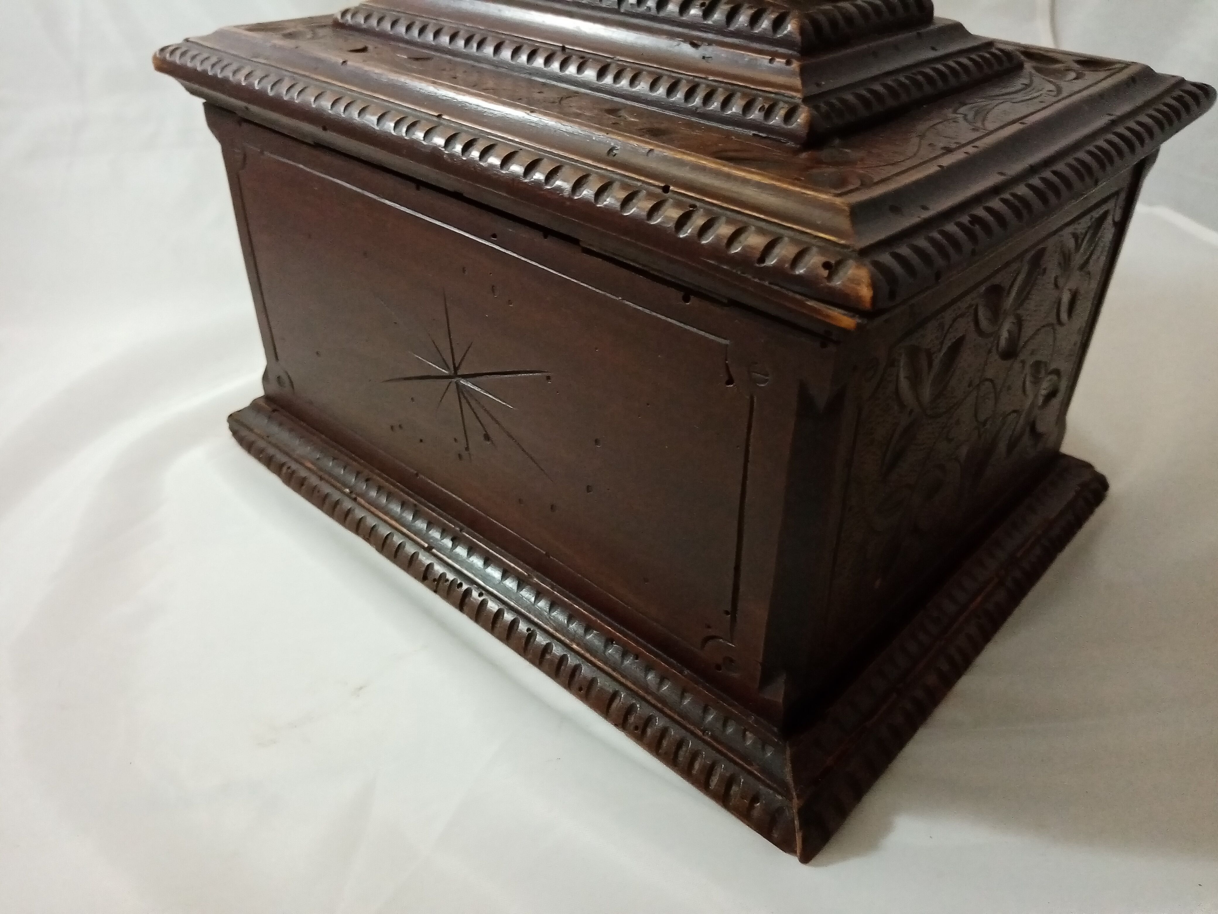 Former cigar cellar foret noire box box box 19th black forest