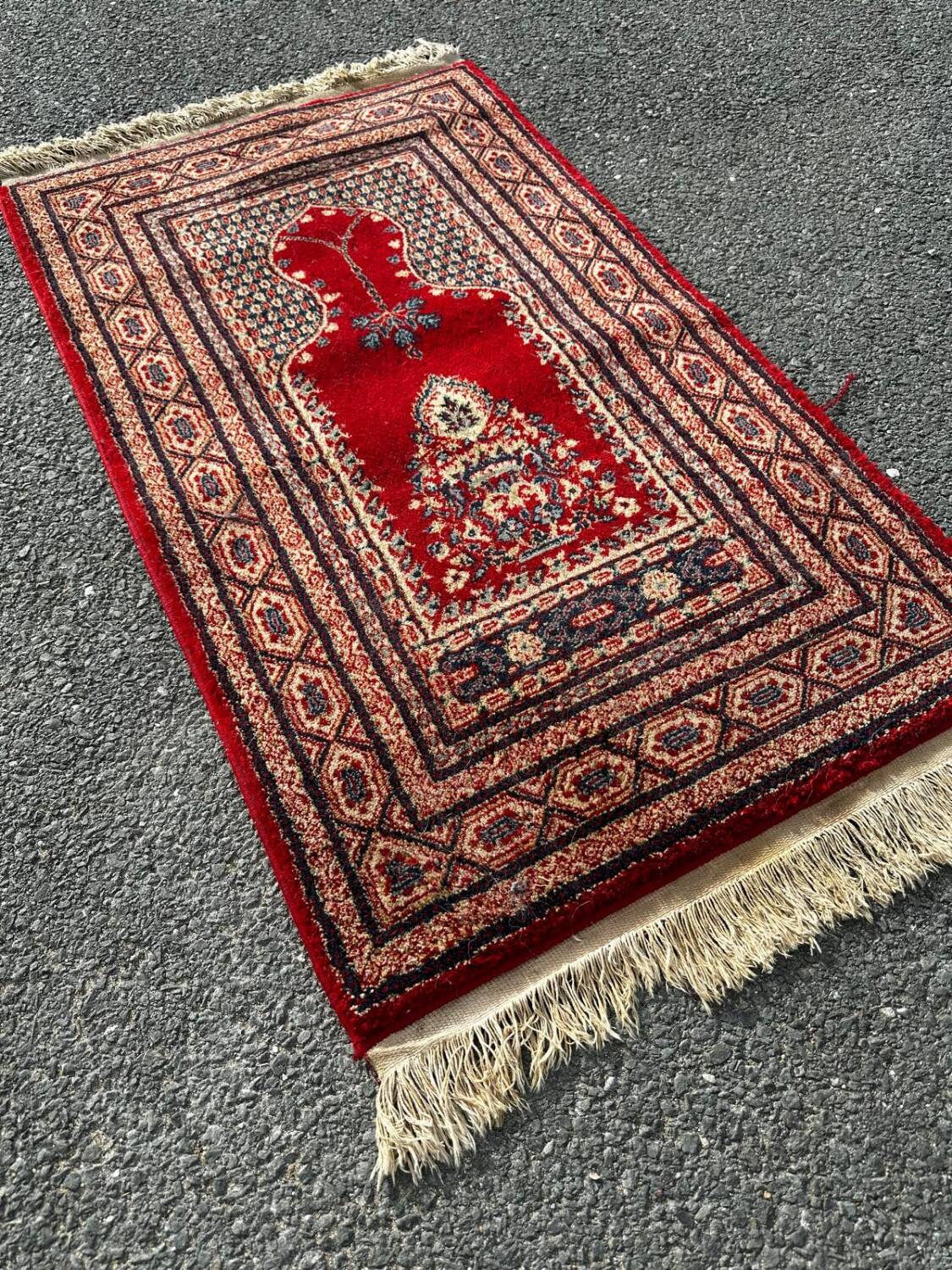 Oriental rug