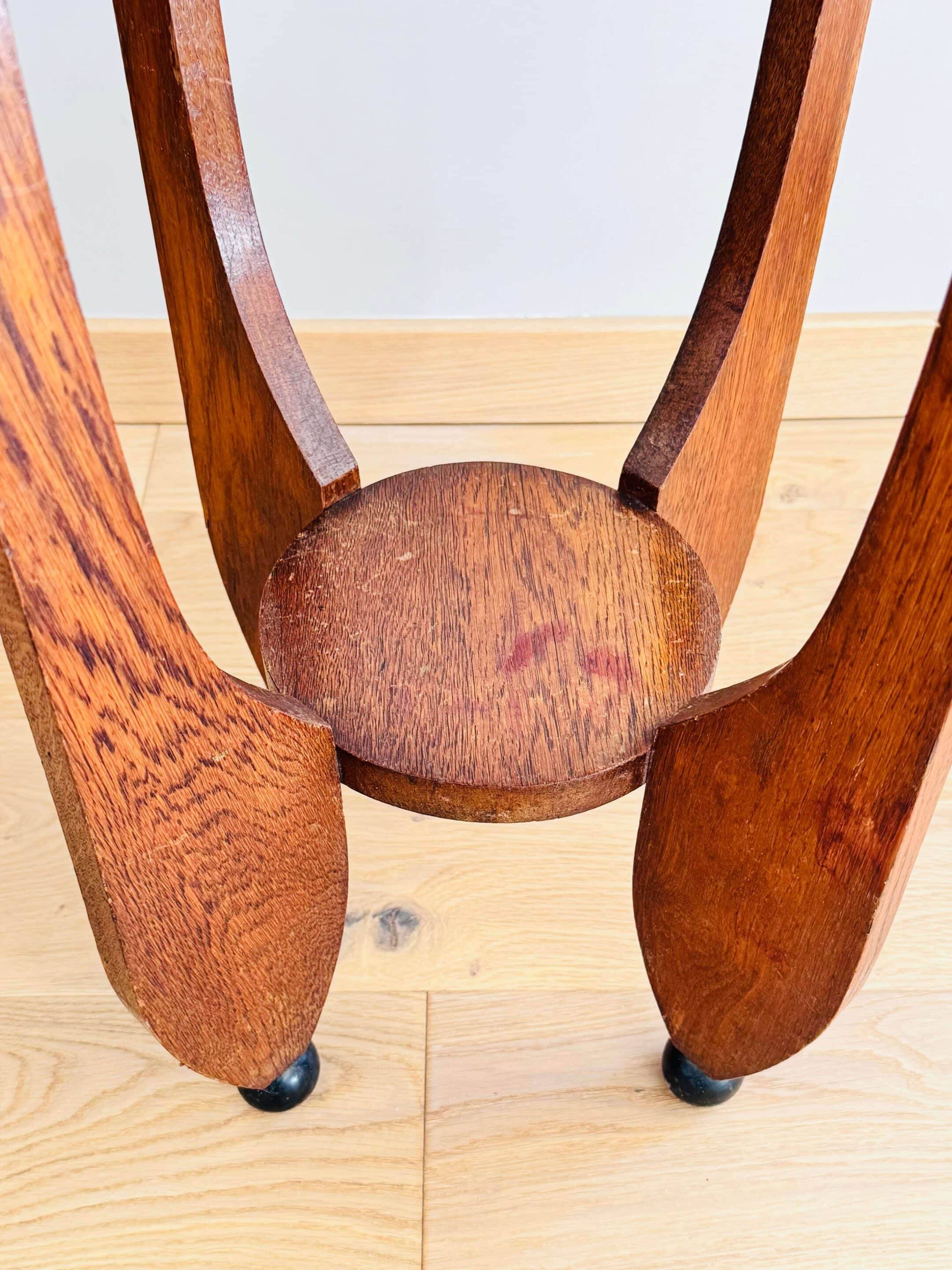 Art Deco pedestal table, Dutch school circa 1920