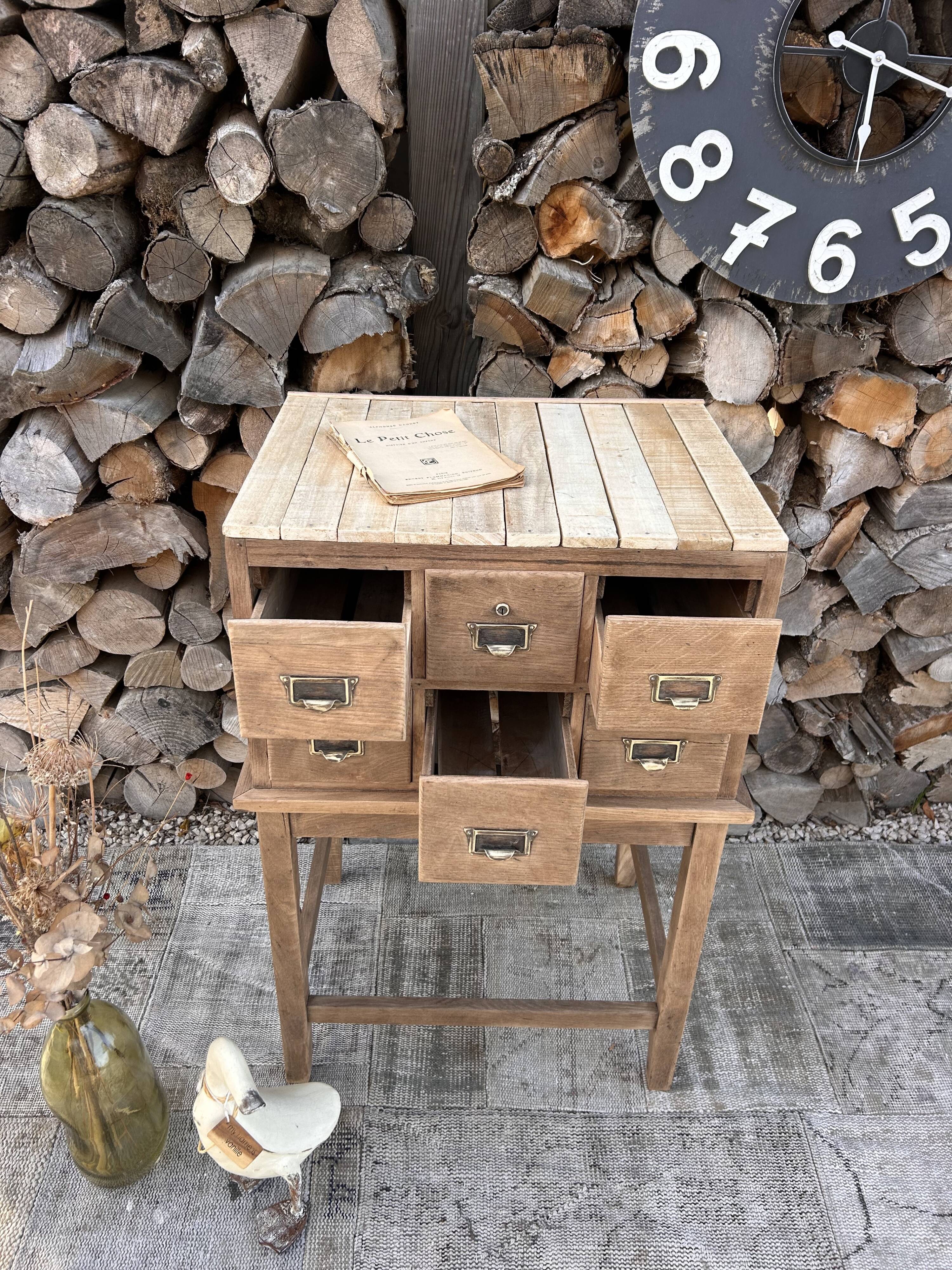 Meuble métier / Meuble à tiroirs