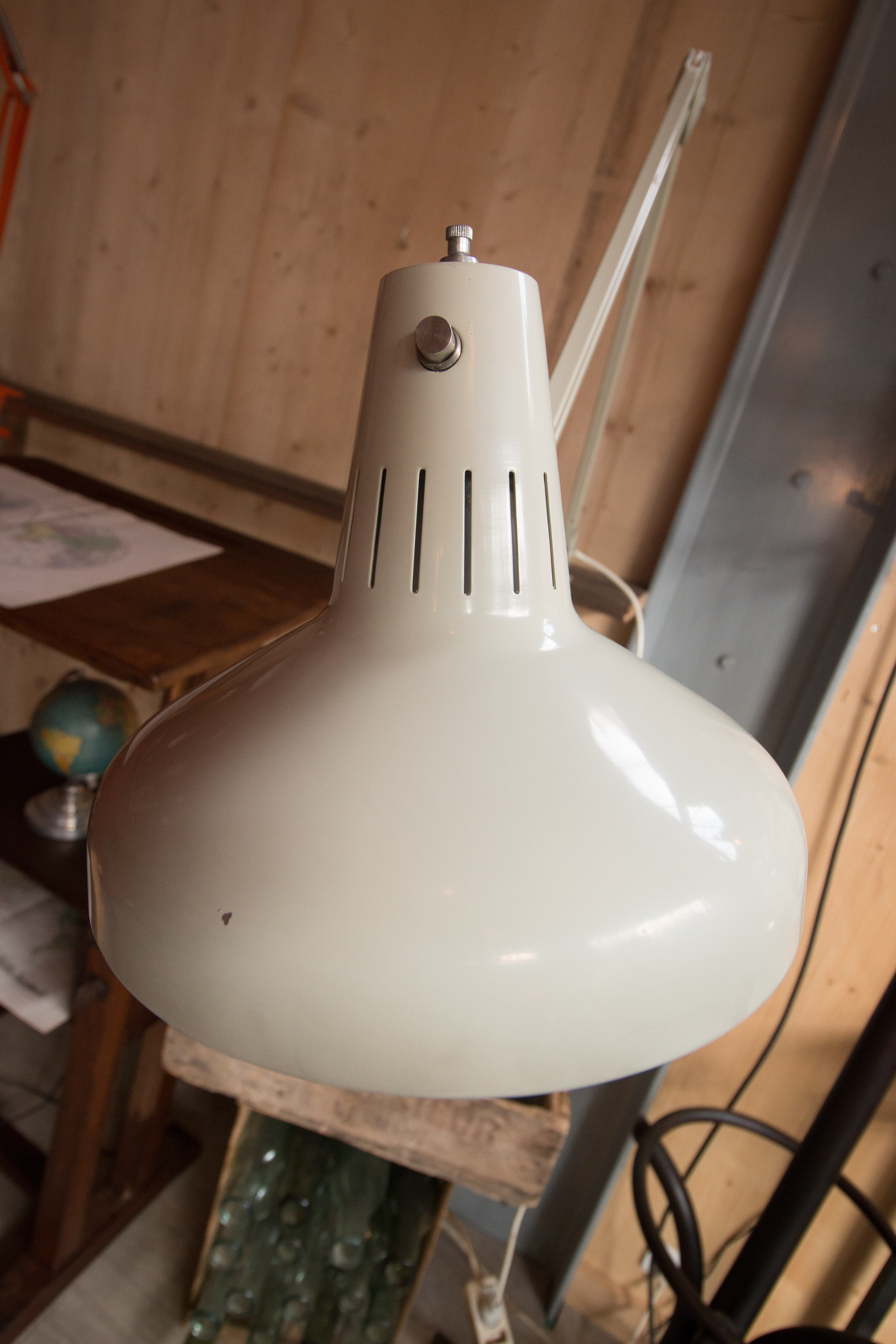 Large articulated Luxo lamp type MLS