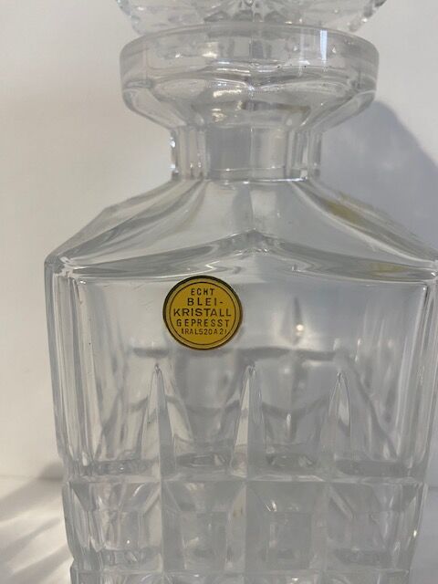 Crystal whisky service