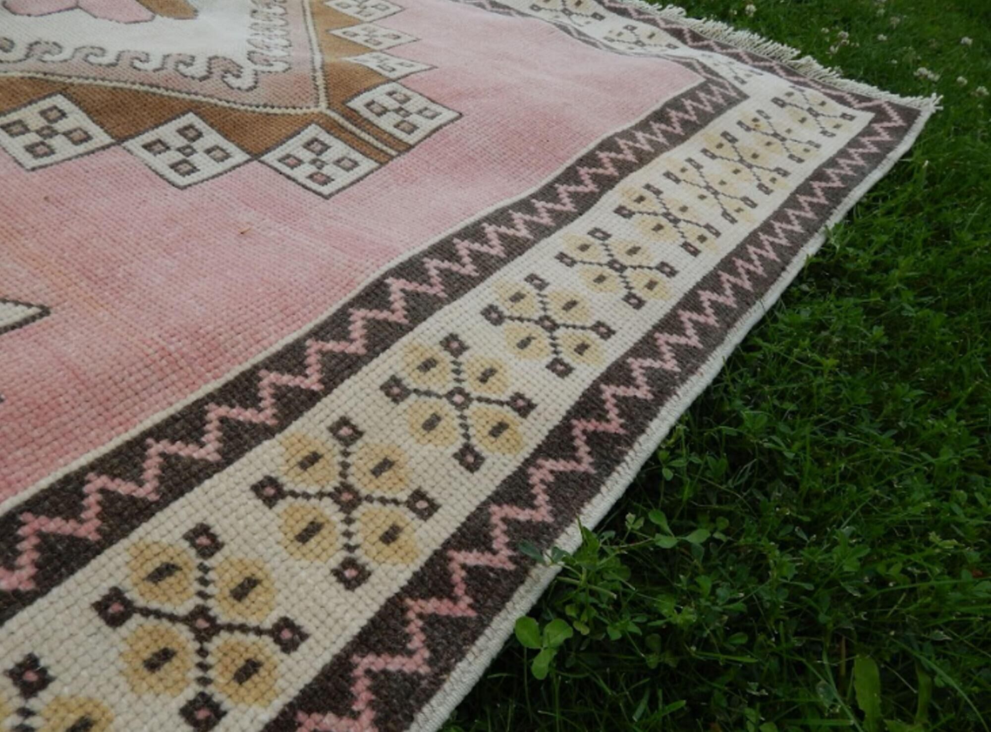 Anatolian oushak kars handwoven ushak area rug (154 x 251 cm)