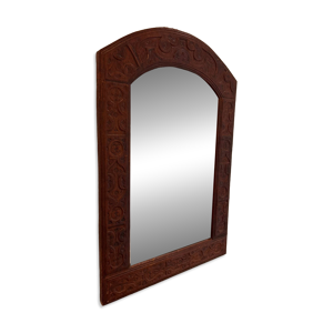 Miroir en cuir repoussé