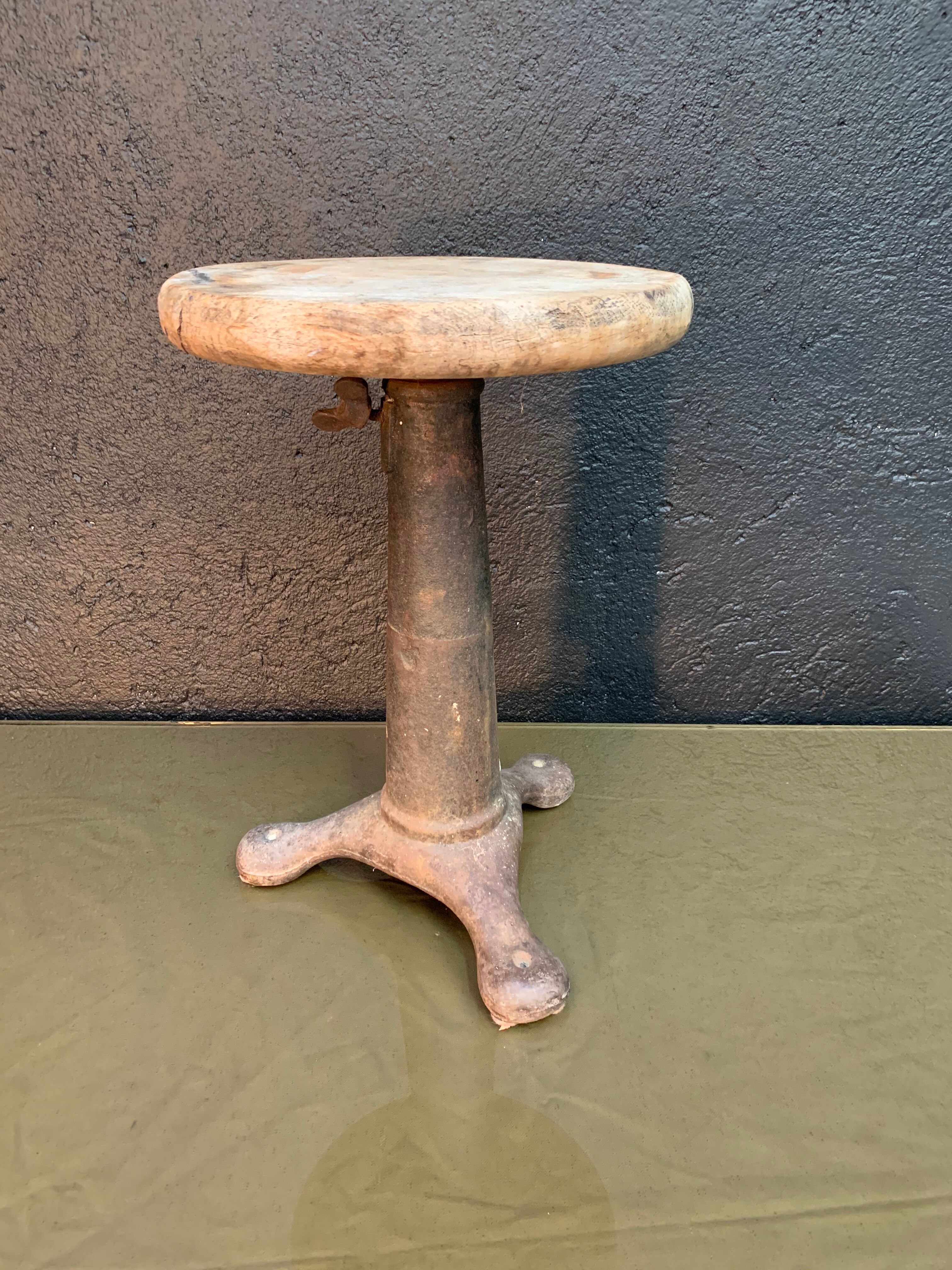 Industrial singer stool