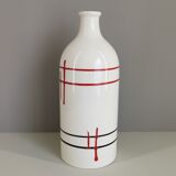 Vase French modernist graphics lines