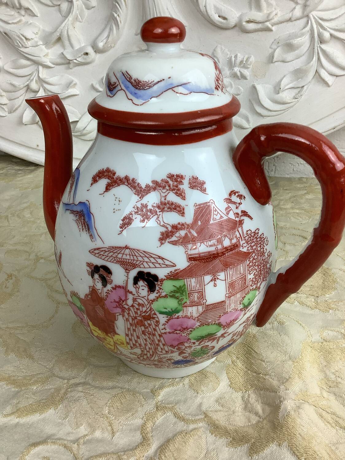Antique Japanese porcelain teapot