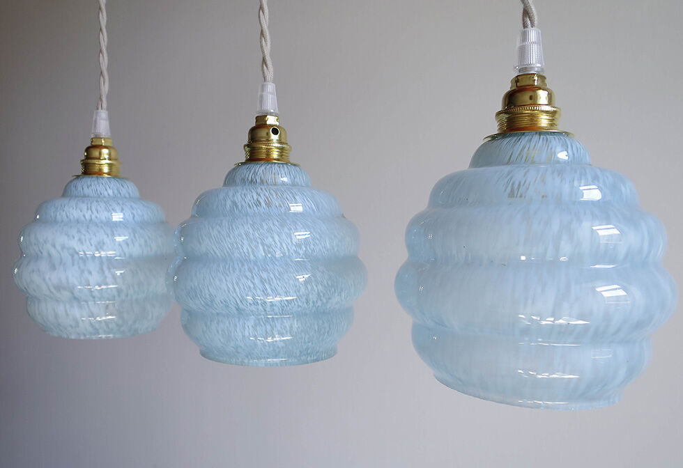 Marbled opaline globe hanging