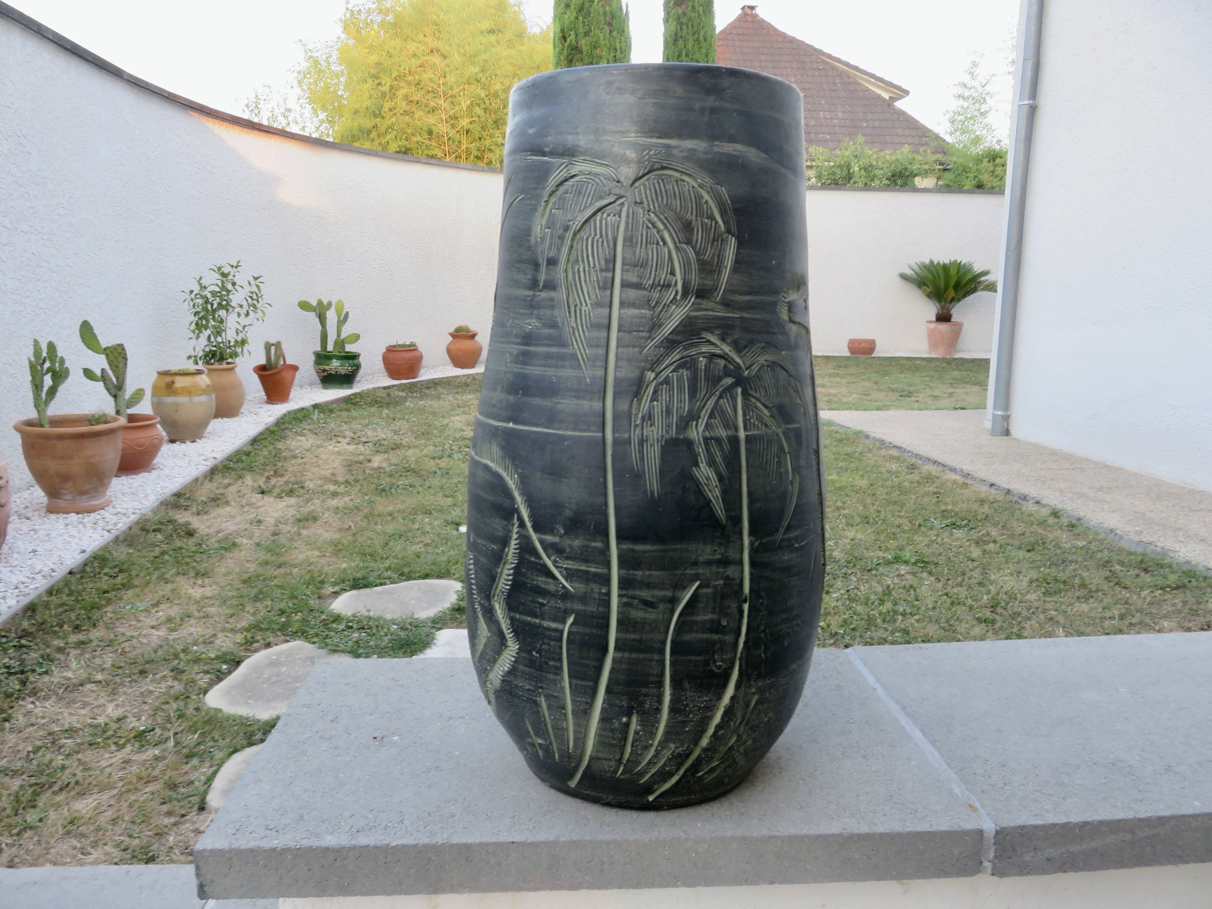 Important ceramic vase by Francisco Figueras, Catalonia, Spain.