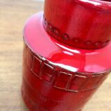 Red pottery vase Rimini Italian from the mid-century by Aldo Londi for Bitossi, 1960s.