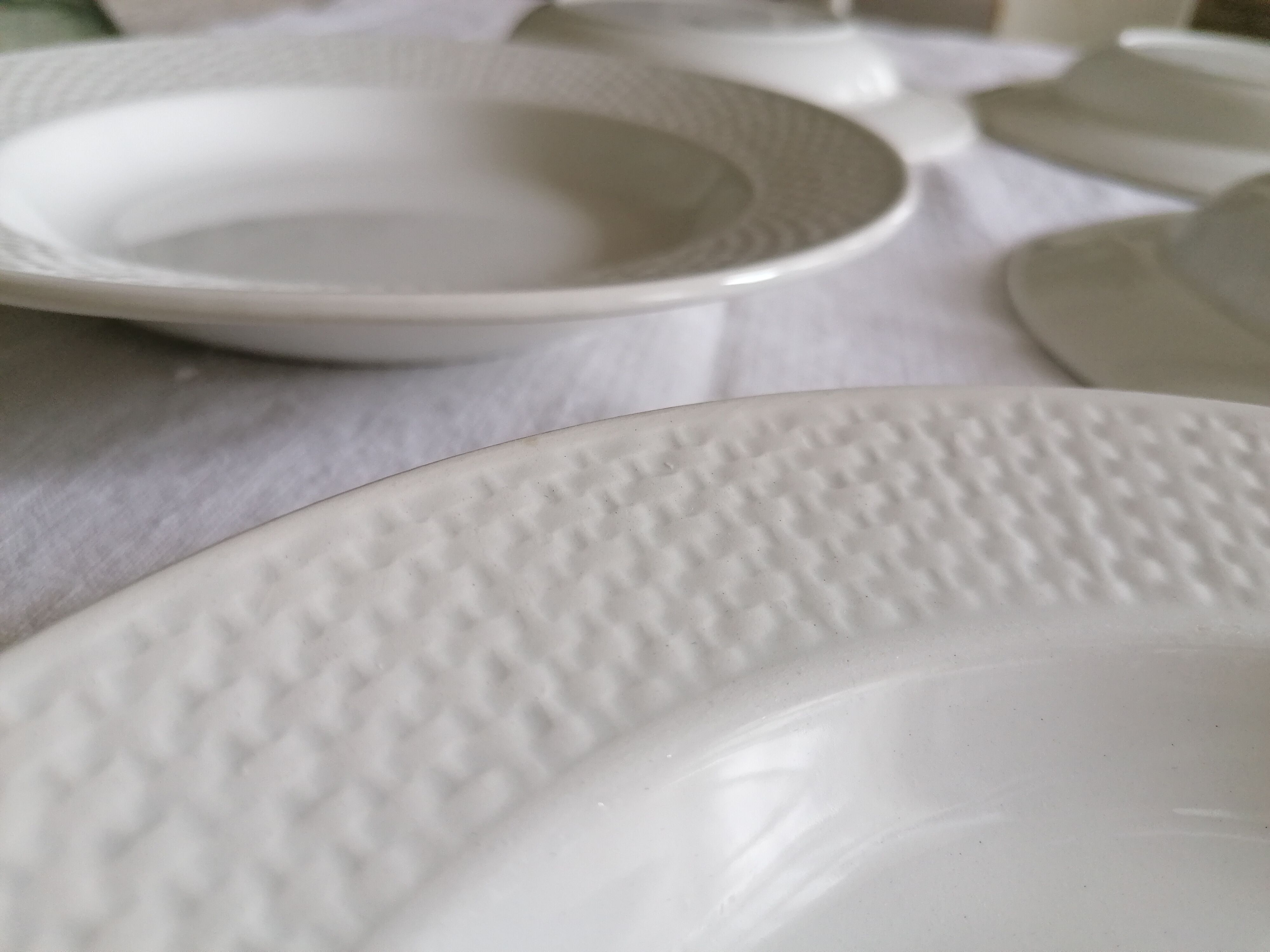 Set of 8 hollow earthenware plates Digoin Sarreguemines