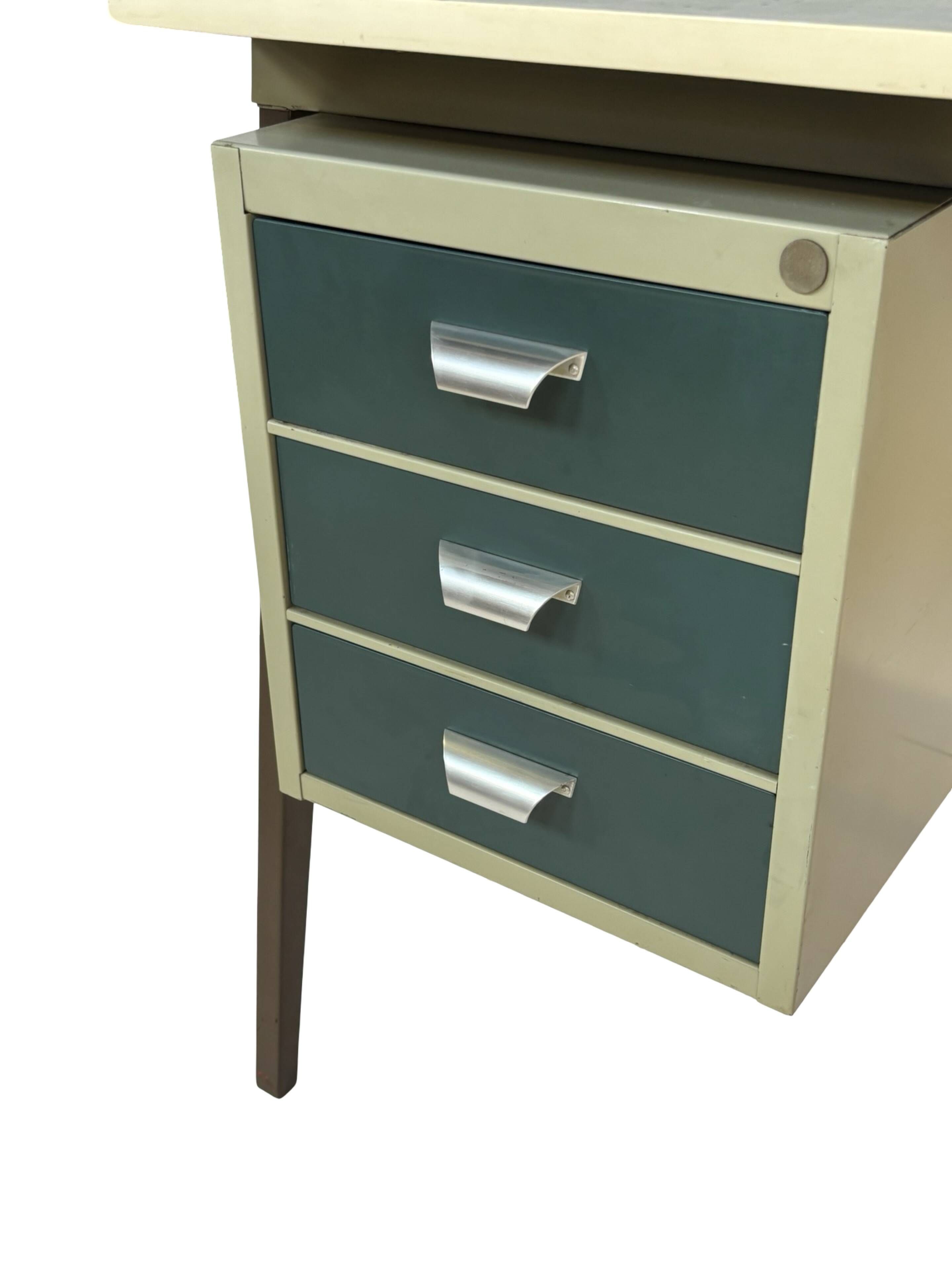 Vintage industrial Drentea Roomsteel desk 1960s metal design