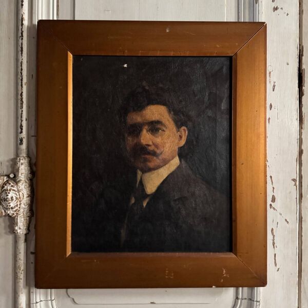 Huile sur toile portrait d'homme portant lunettes et moustache début XXe