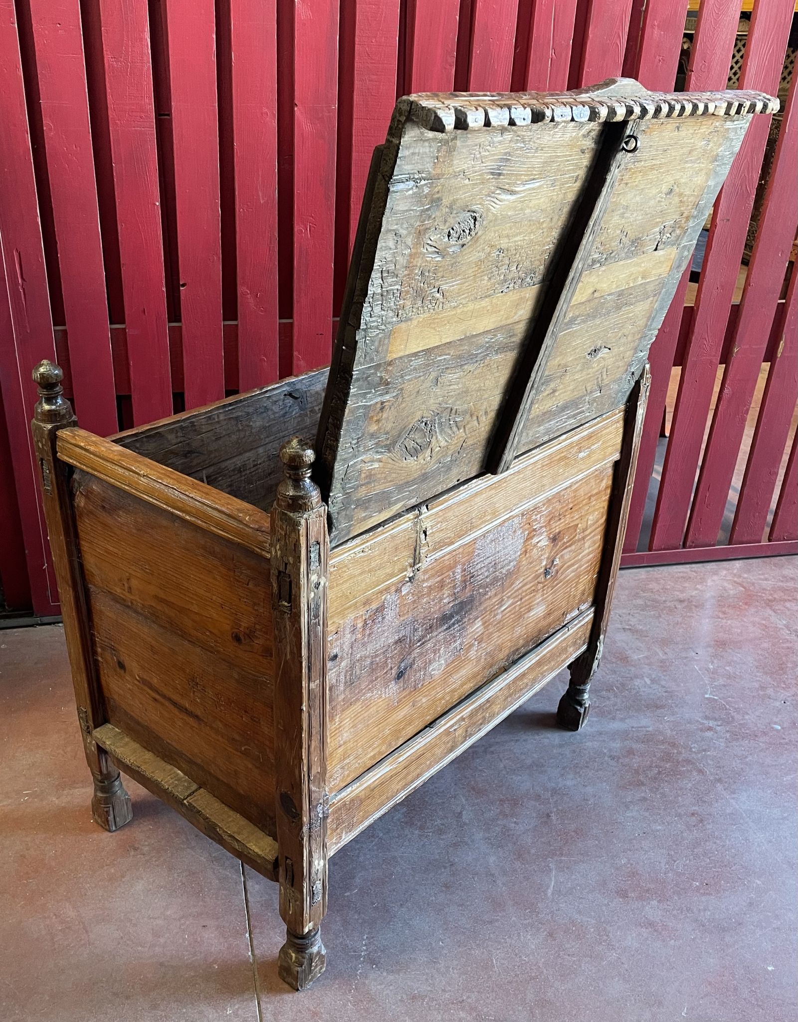 Afghanistan XIXth century wedding chest entirely hand-carved with floral decorations.