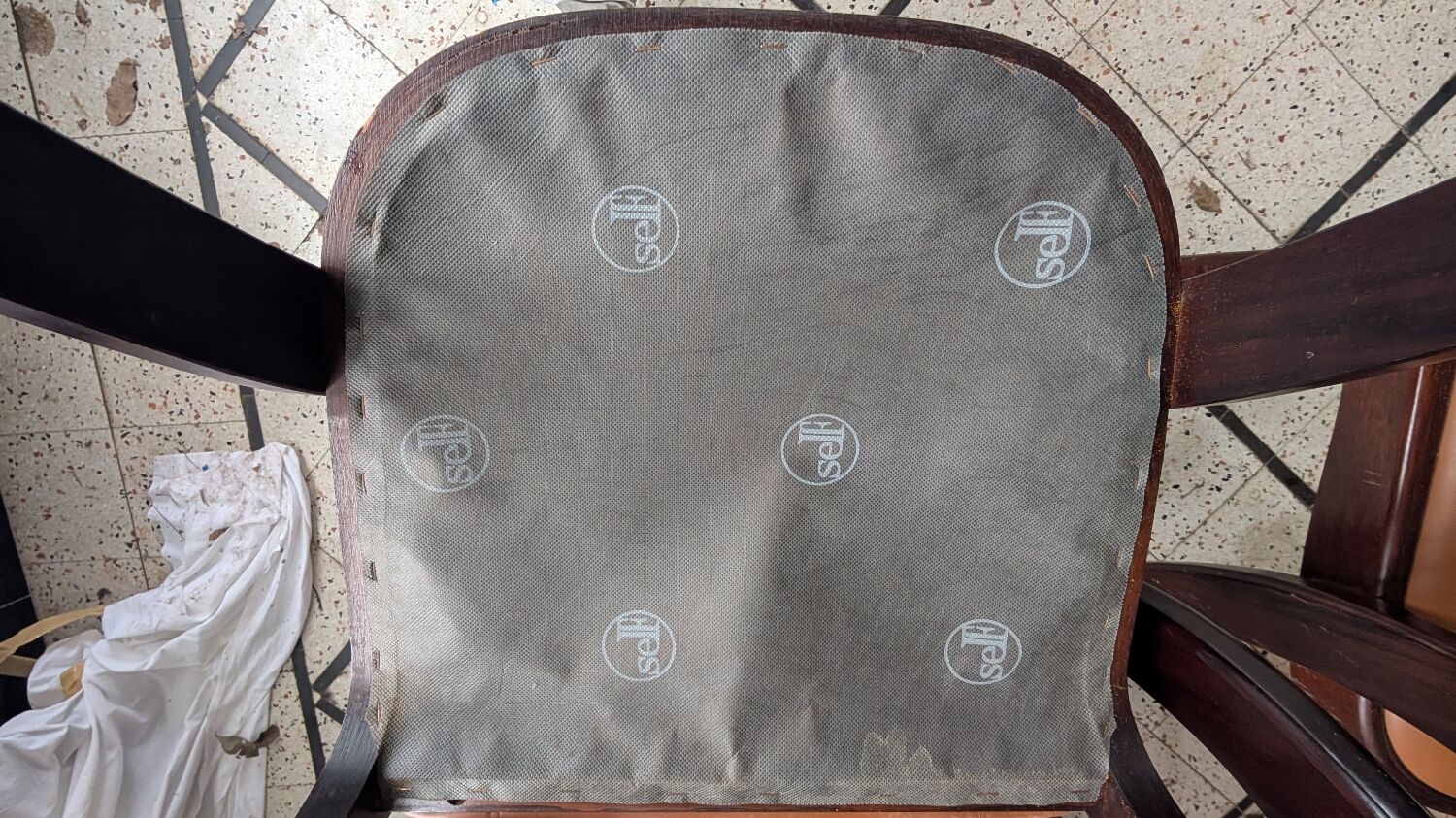 Baumann gondola chairs