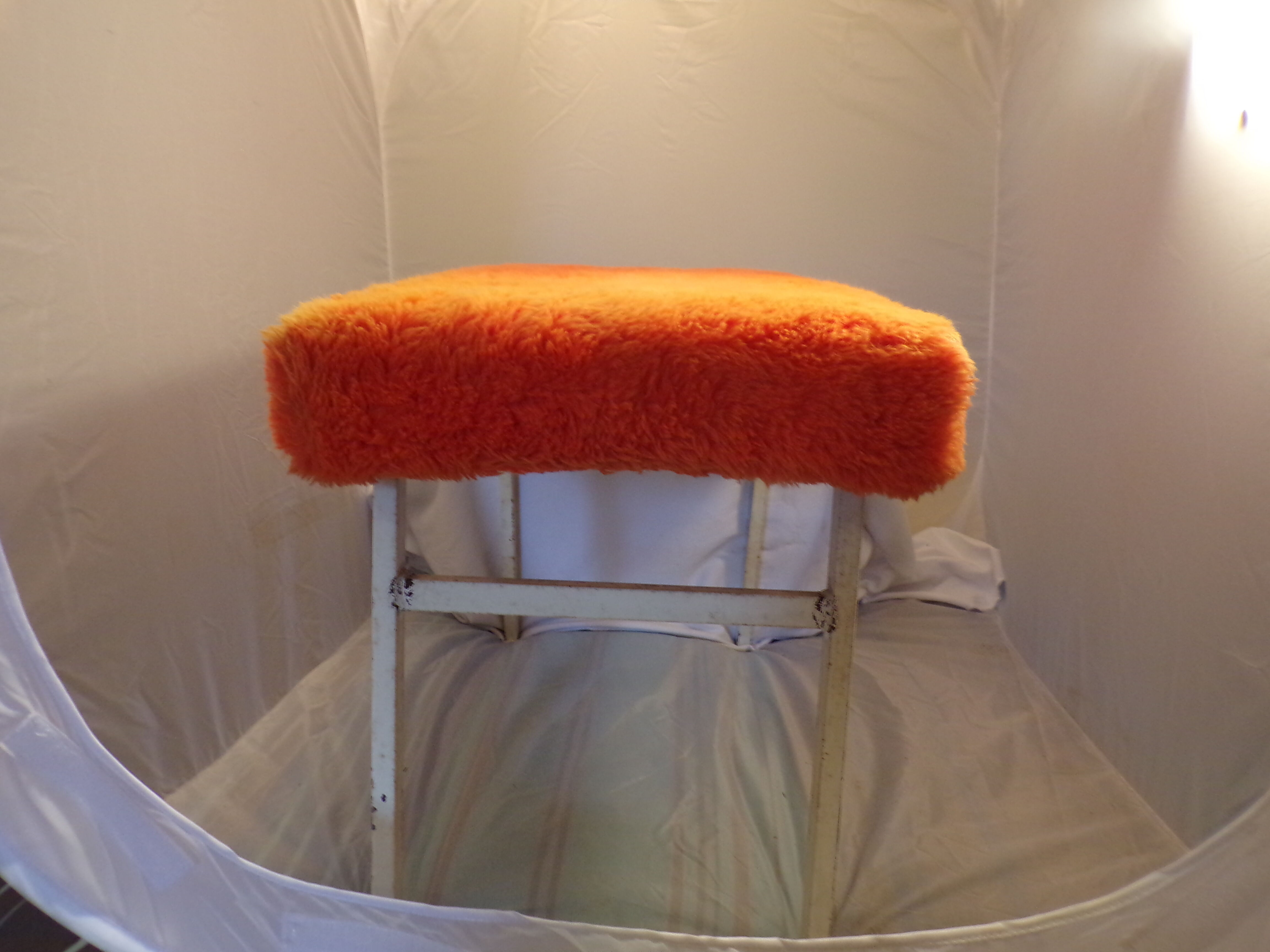 Foldable stepladder in small bench