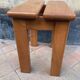 Paire de tabourets en orme, Maison Regain, v.1980