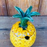 Pineapple pot in slip