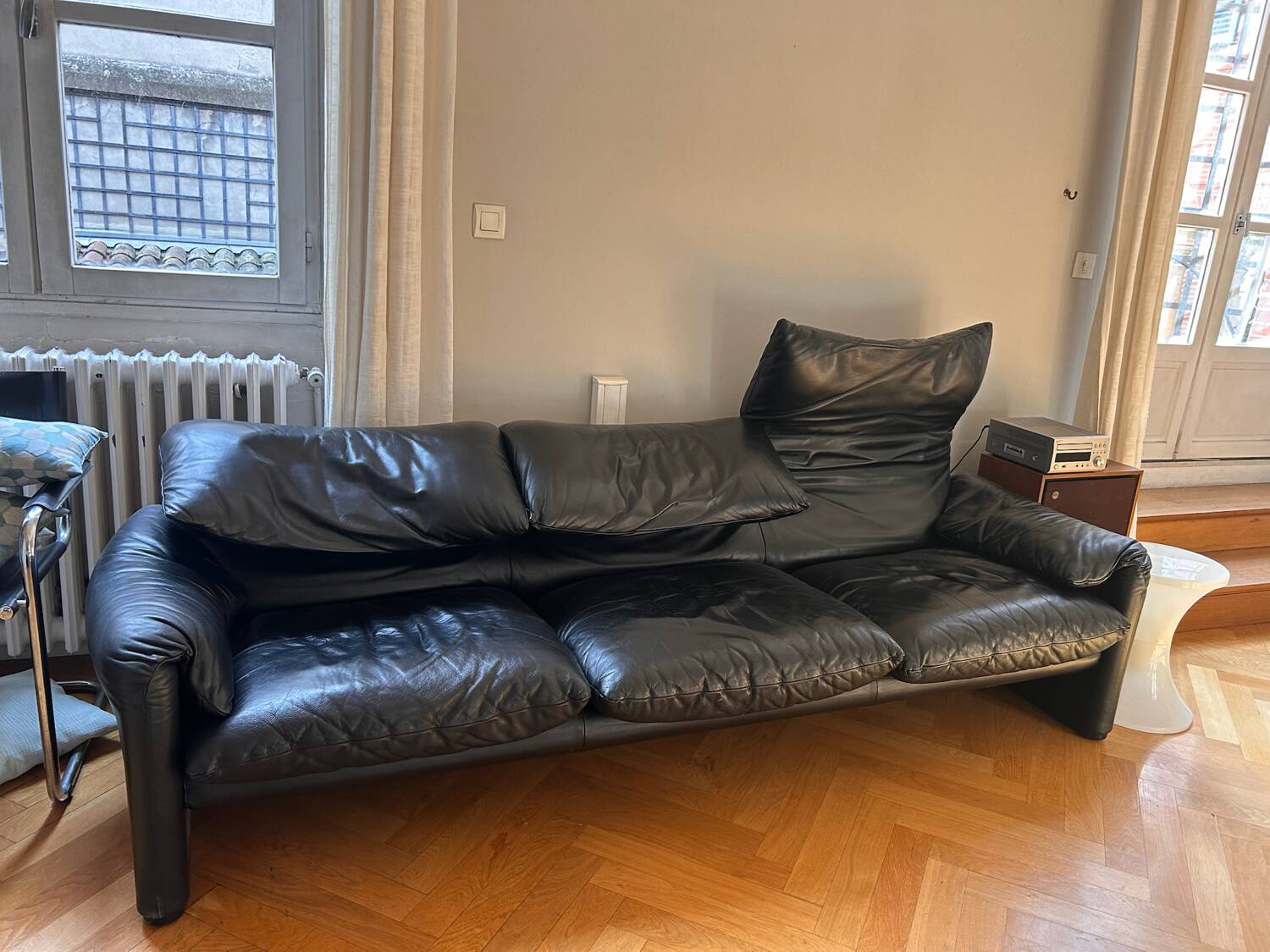 3-seater sofa + Maralunga armchair set by Vico Magistretti