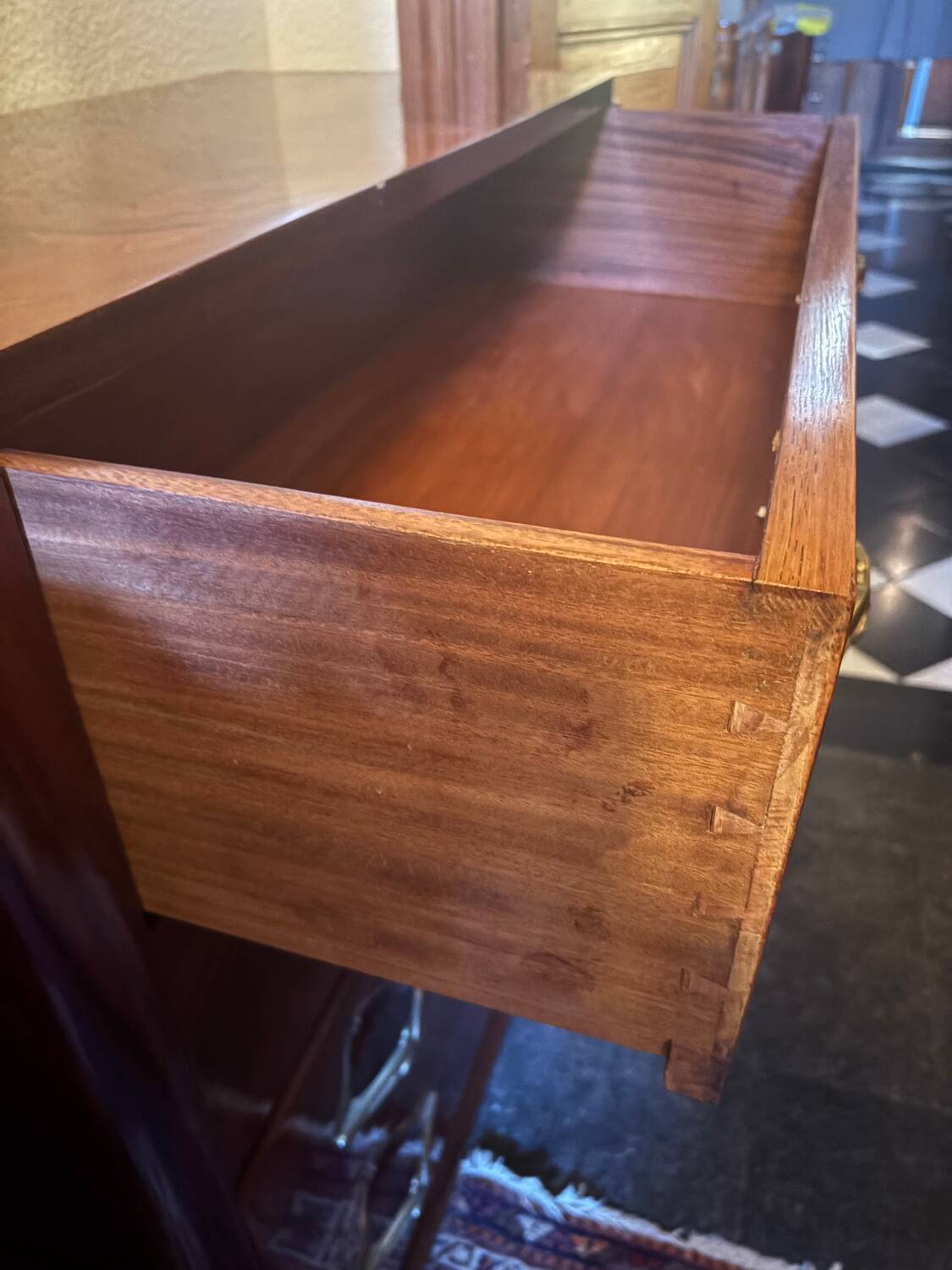 Art Deco Chest of Drawers