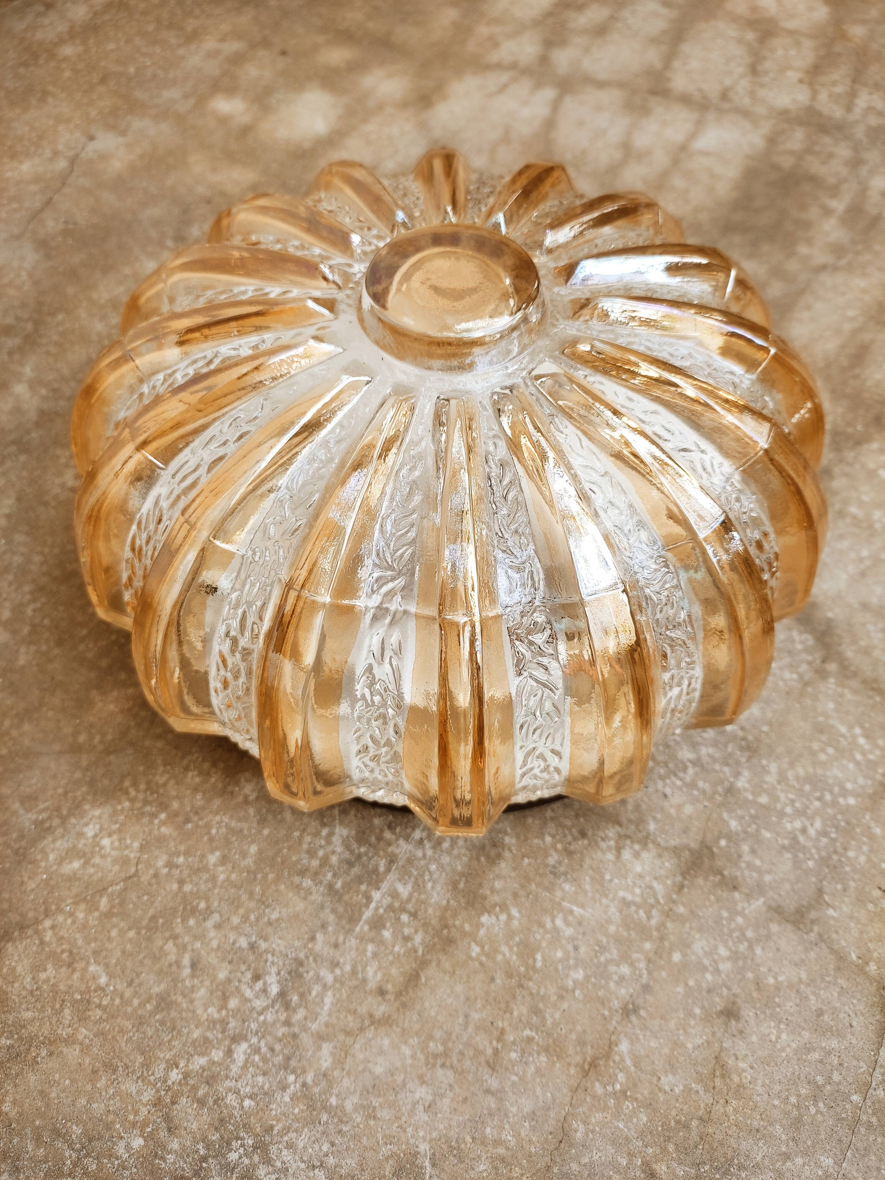 Ceiling lamp or sun wall lamp in iridescent glass
