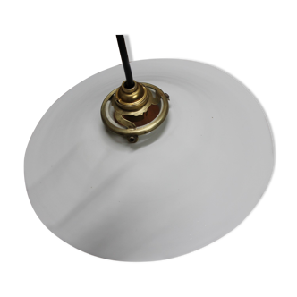 Suspension opaline blanche