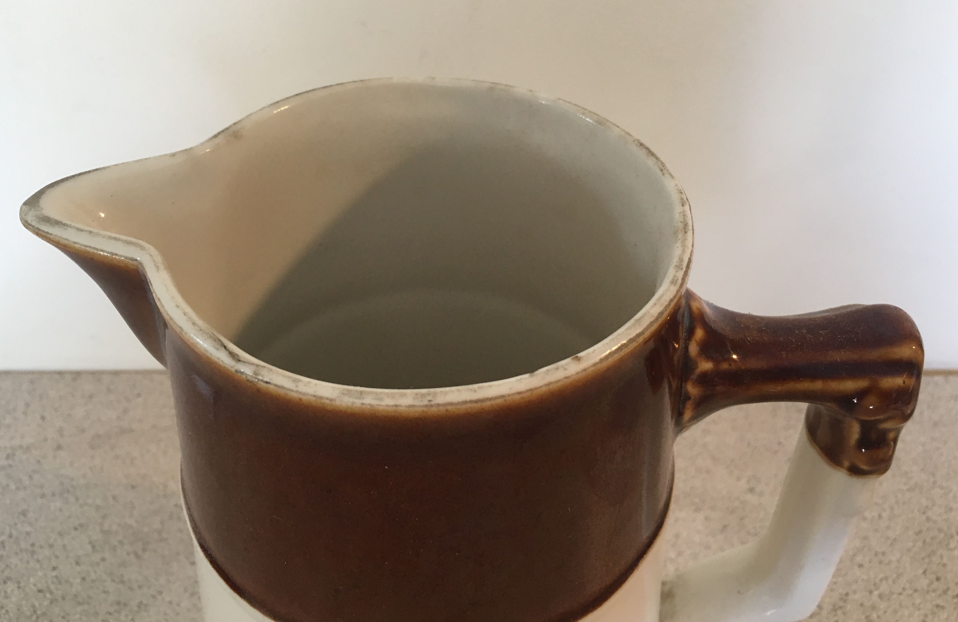 Ceramic water broc 1.5 liters