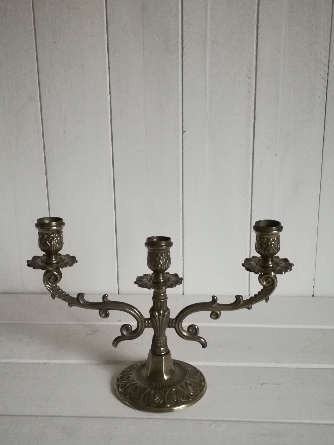 3-spoke brass candle holder