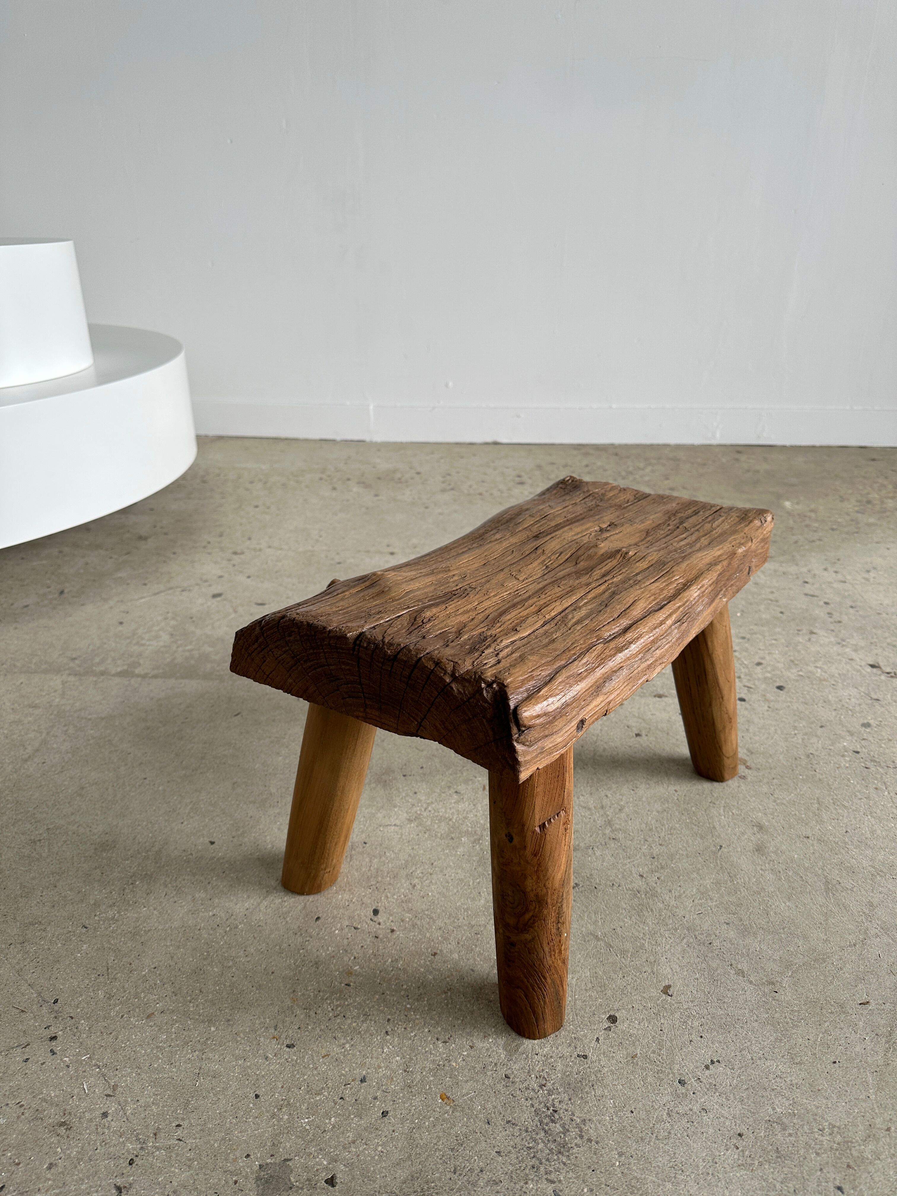 Stool in blond teak