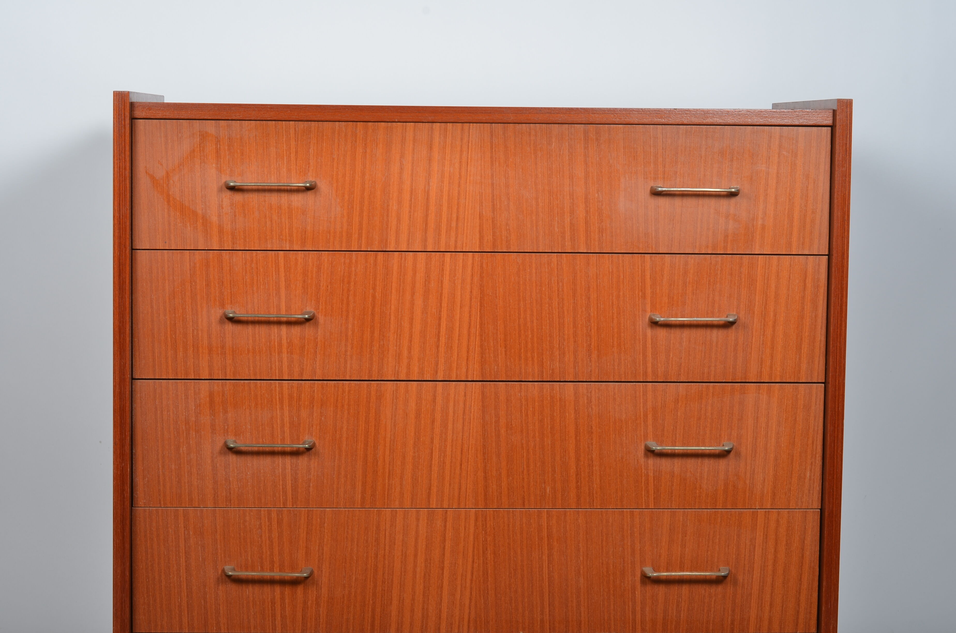 Scandinavian chest of drawers