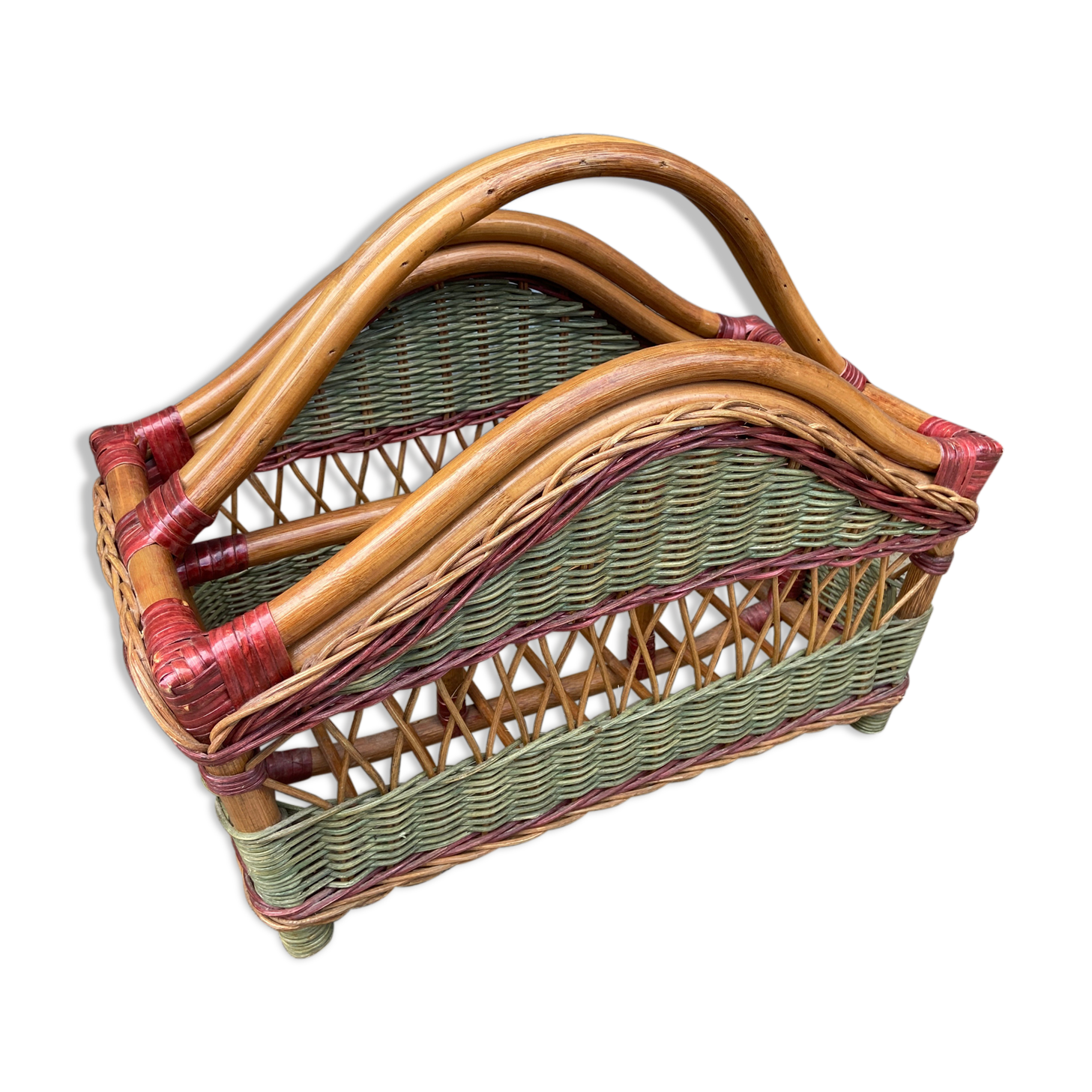 Door vintage rattan magazines