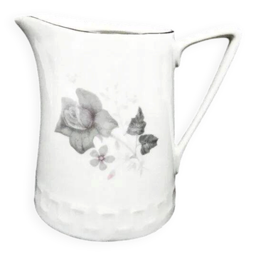 L5Y Wawel milk jugs from the Helena/Millennium service