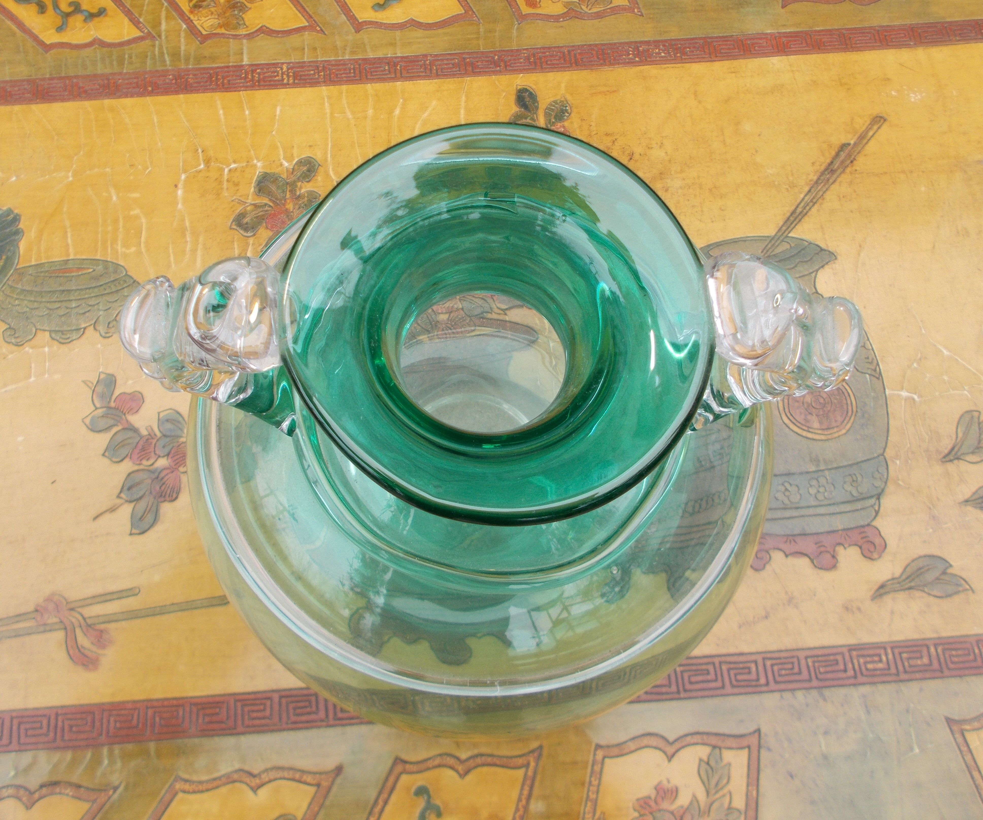 Contemporary glass signed Chris Thornton design Vase