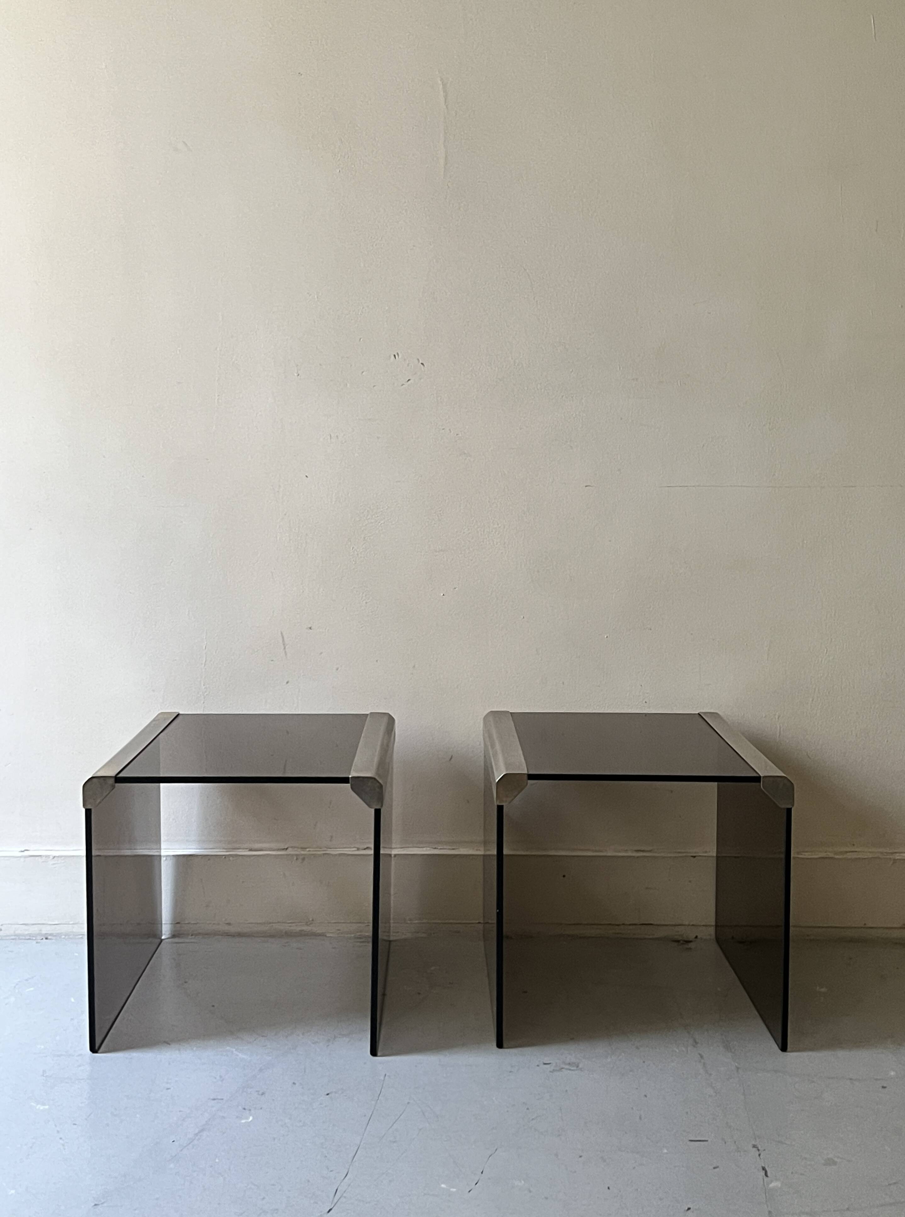 Design bedside table in metal & smoked glass, Roche Bobois 1970.