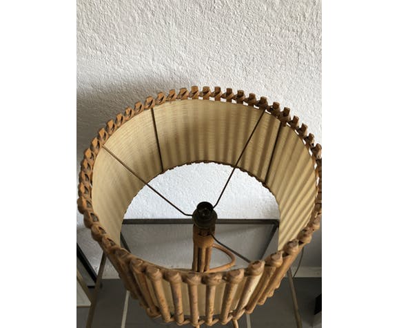 Vintage rattan tripod lamp