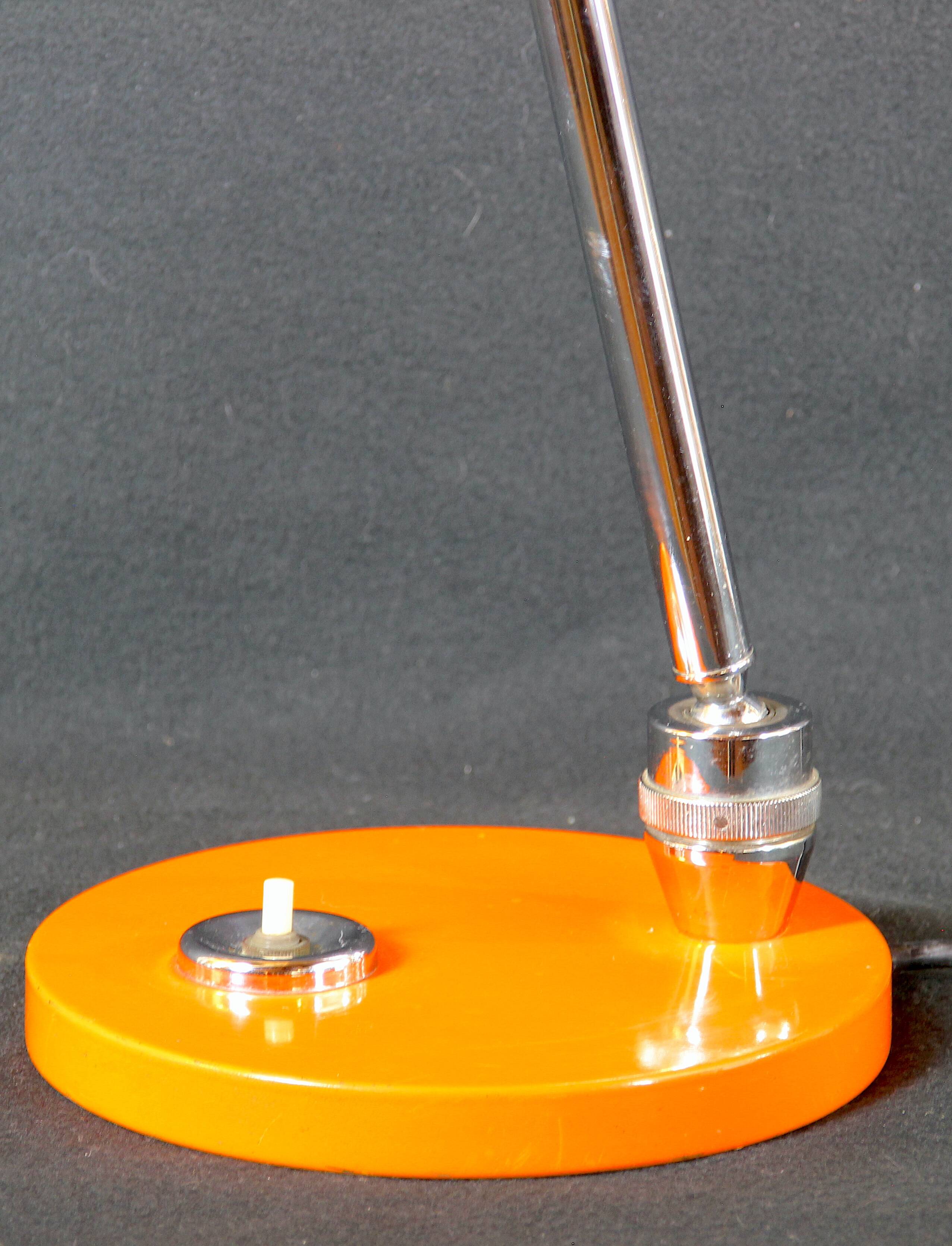 CharlJumo, Modern industrial desk lamp, Original orange color, France