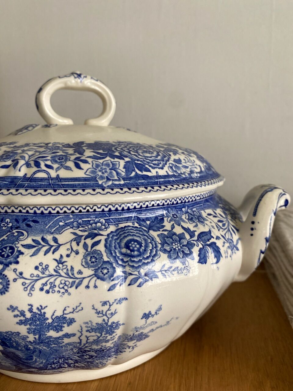 Villeroy and Boch Burgenland tureen