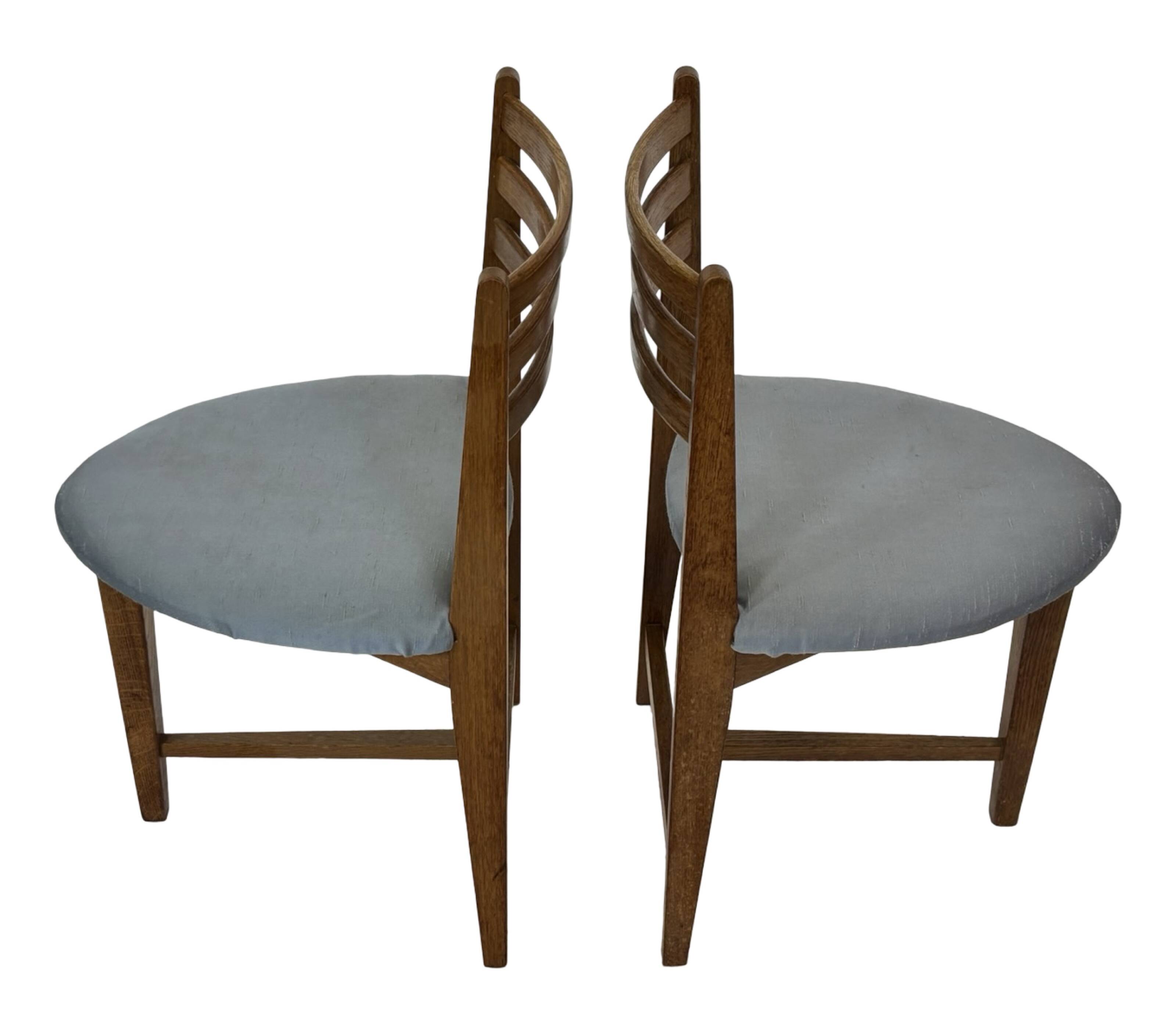 Vintage rare three-legged dining chair 1960s oak heart chair