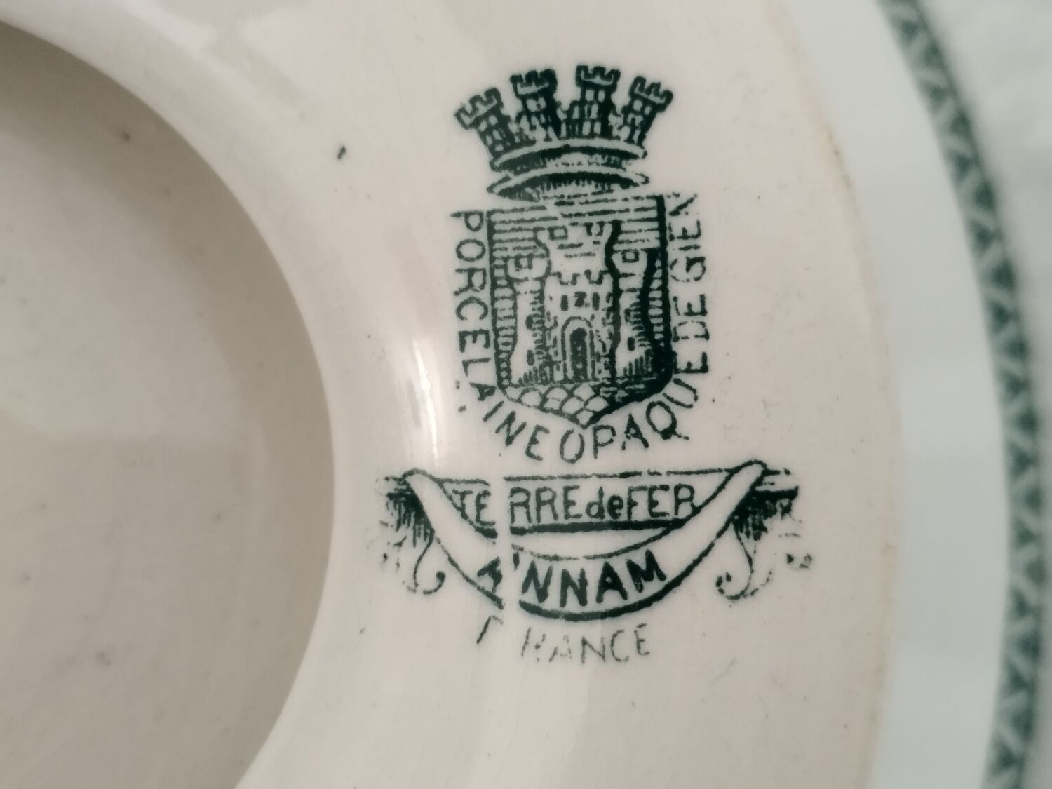 Plate foot shower porcelain opaque iron earth gien model annam