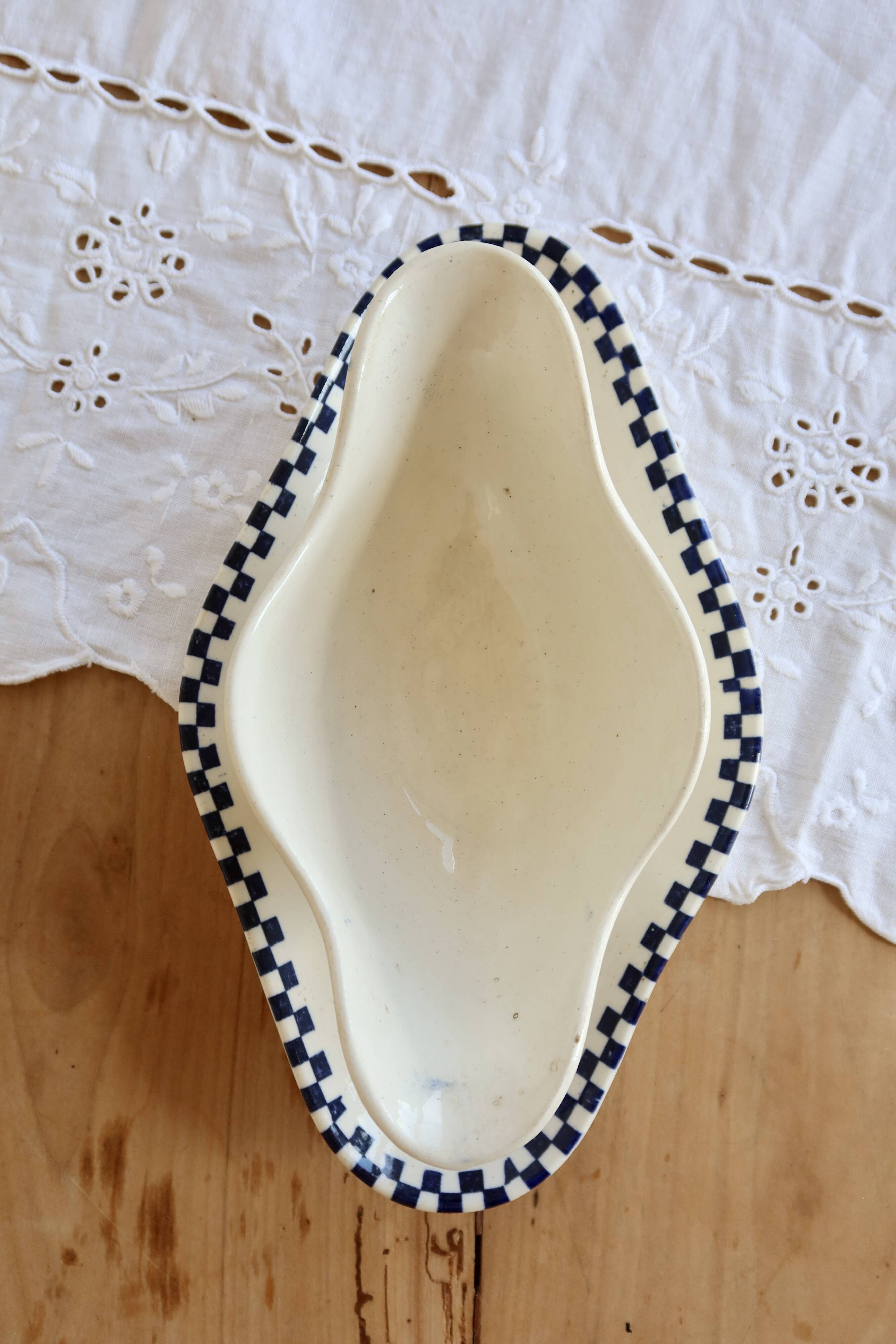 Antique sauce boat in ironstone Salins - Checkerboard model