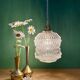 Suspension globe vintage en verre moulé