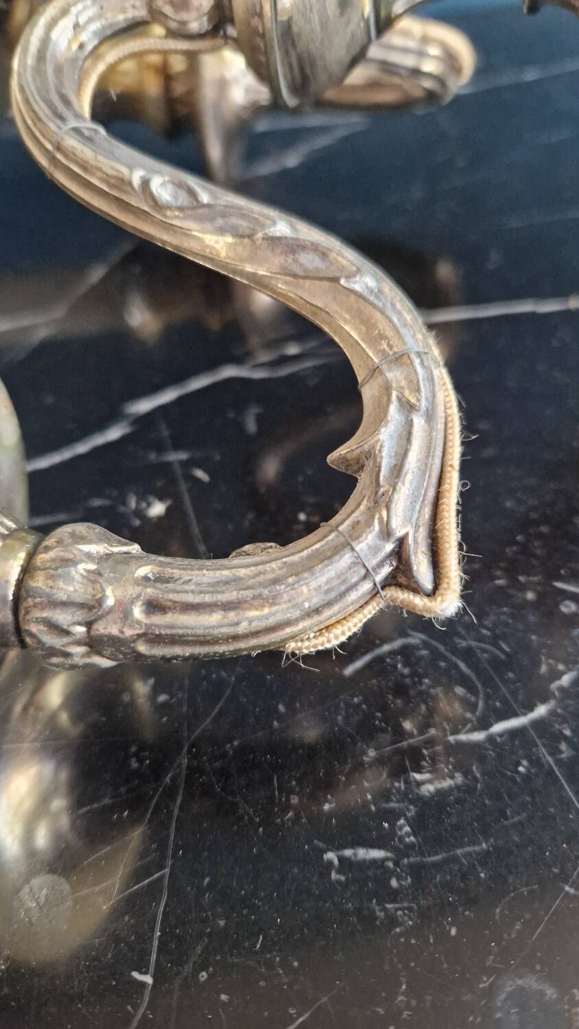 Paire de chandelier en métal argenté