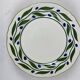 6 decorated dinner plates