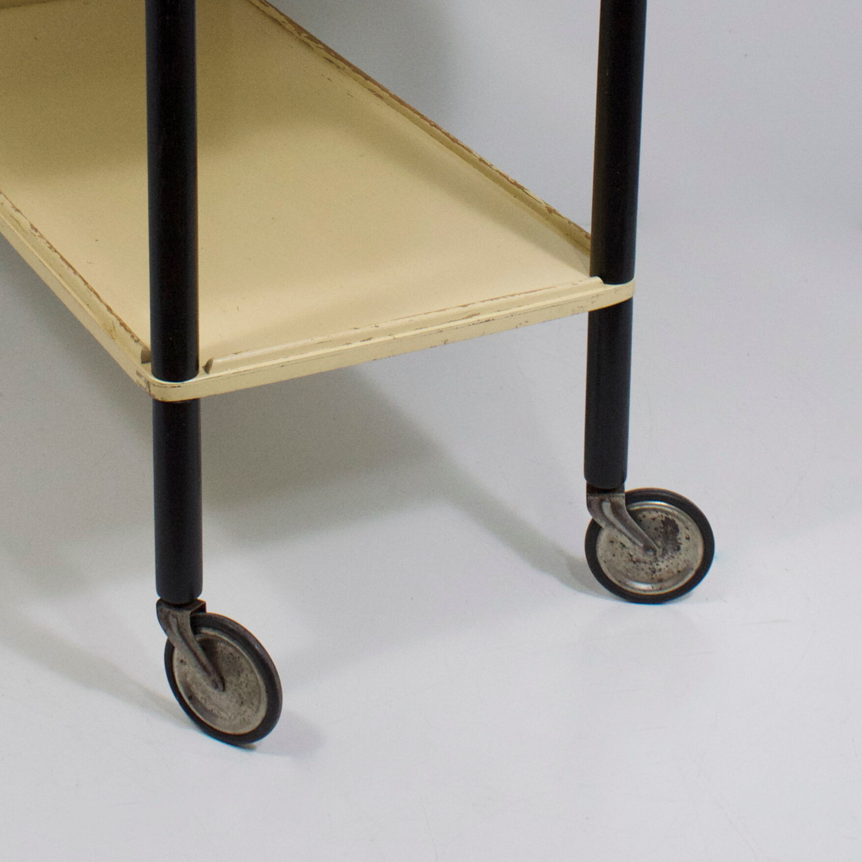 Gruco brand 3 trays served as a 1930s system, DRGM