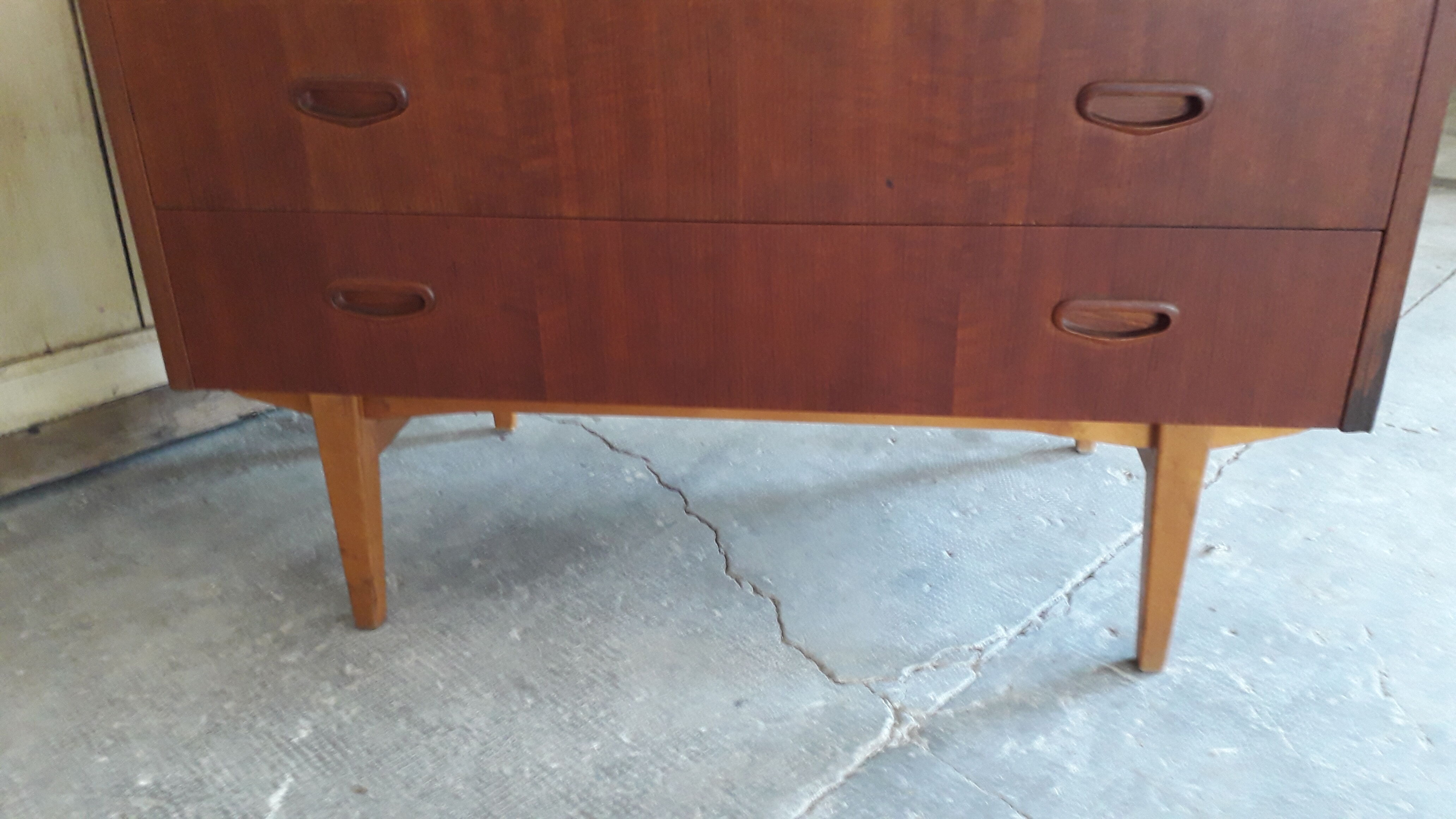 Secrétaire scandinave en teck