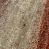 Handmade Pakistani rug